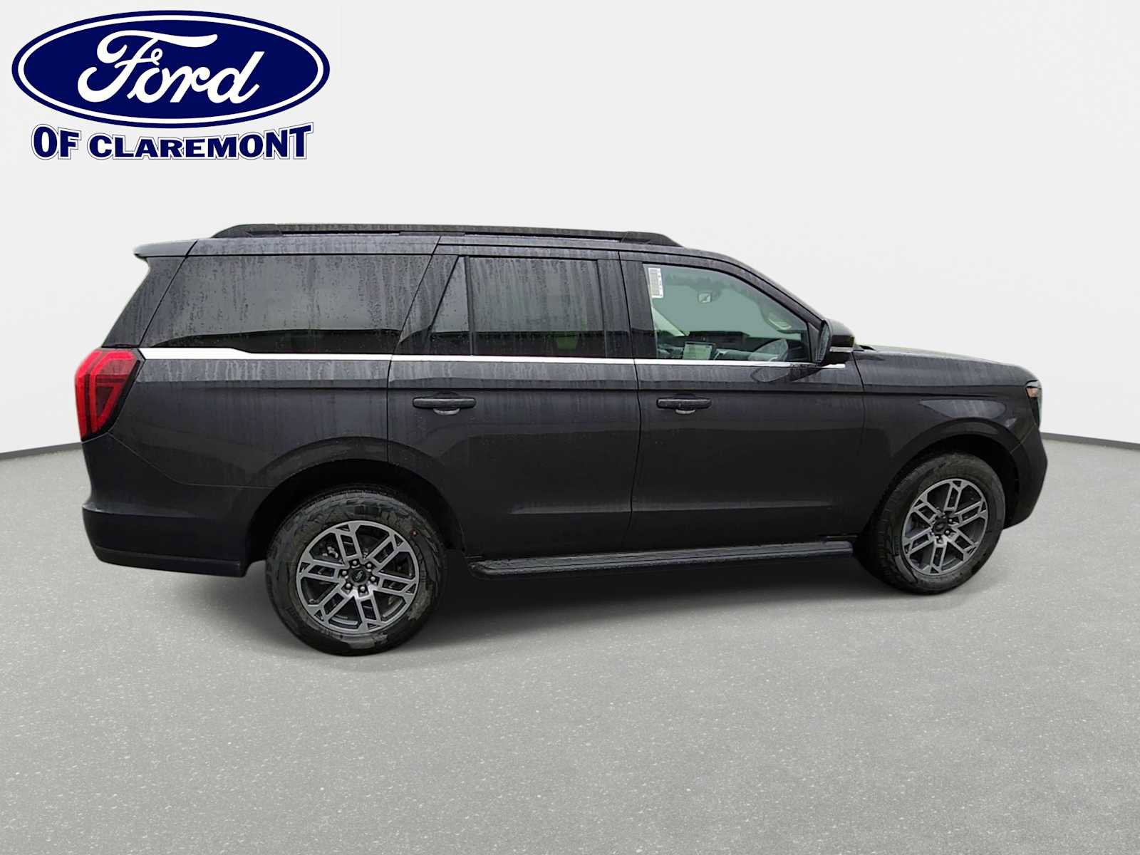 New 2026 Ford Expedition Active AWD/4WD image 3