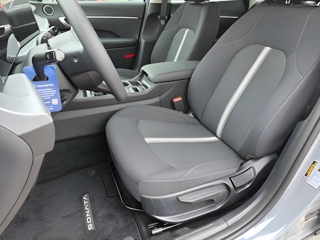 New 2026 Hyundai Sonata SE FWD image 13