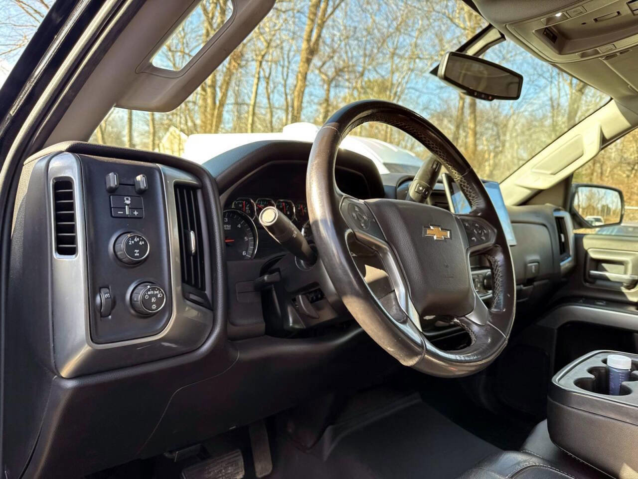 Used 2016 Chevrolet Silverado 2500 LT w/ LT Convenience Package image 16