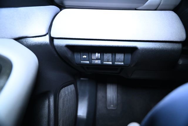Used 2025 Subaru Legacy Premium image 39