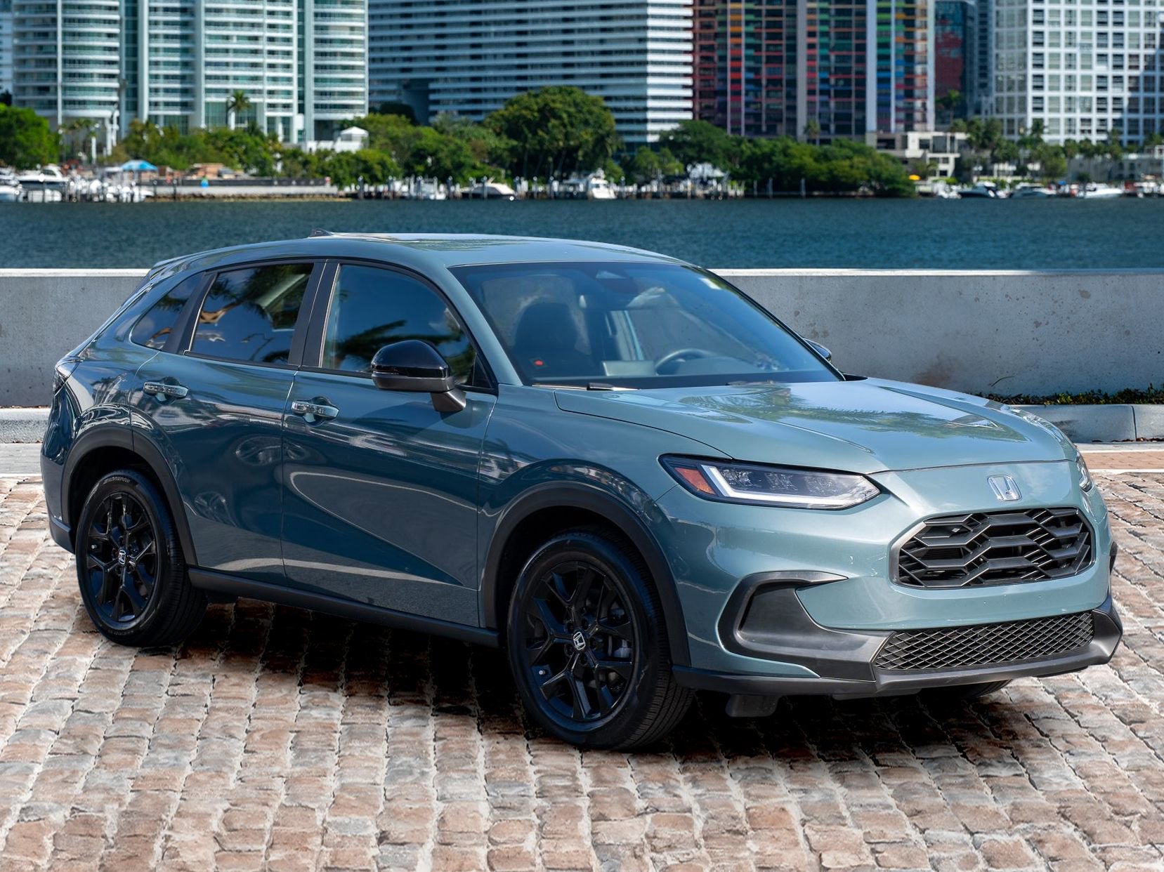 Certified 2023 Honda HR-V Sport video 3