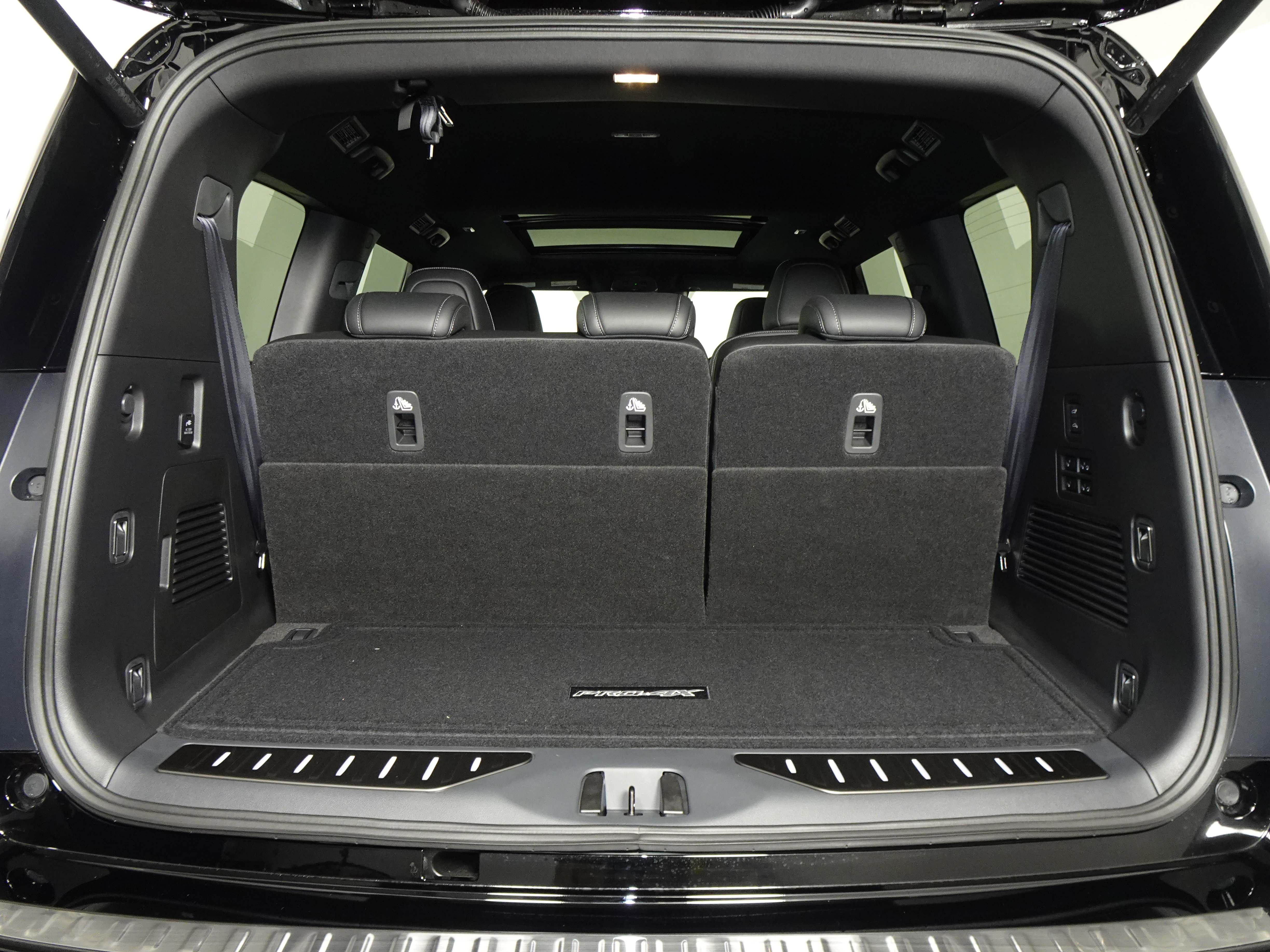 New 2026 Nissan Armada PRO-4X image 41