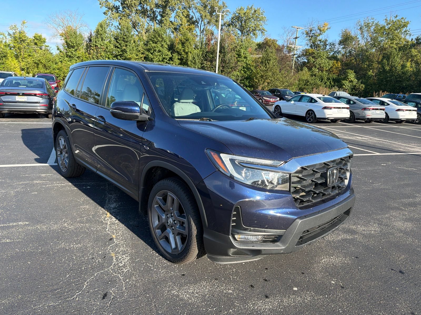 Used 2023 Honda Passport EX-L image 8