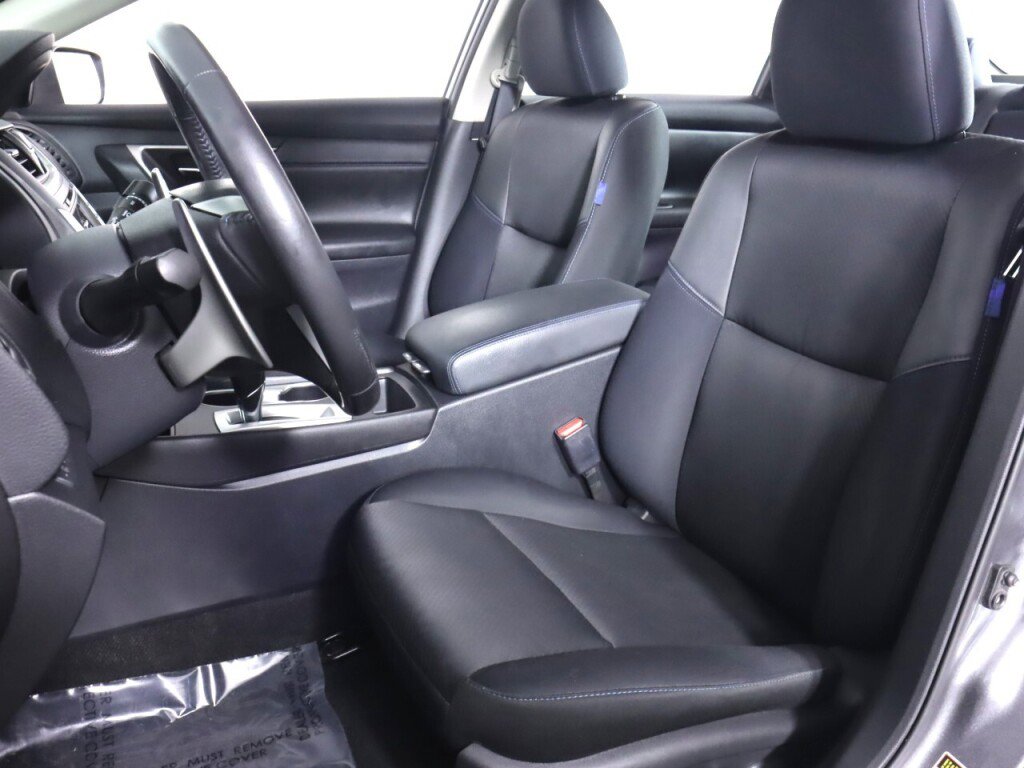 Used 2017 Nissan Altima 2.5 SR FWD image 26
