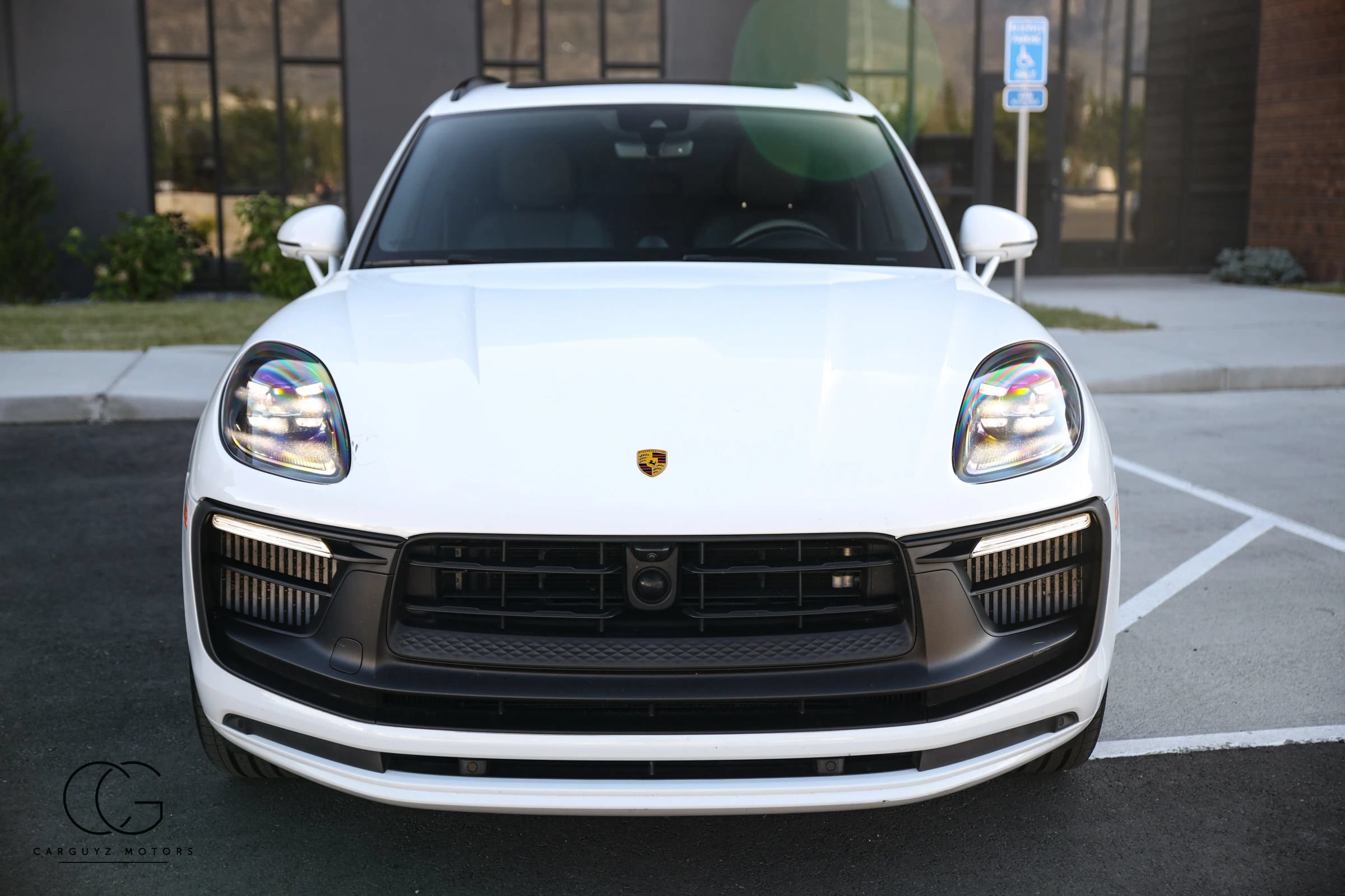 Used 2023 Porsche Macan GTS w/ Premium Package Plus AWD/4WD image 17
