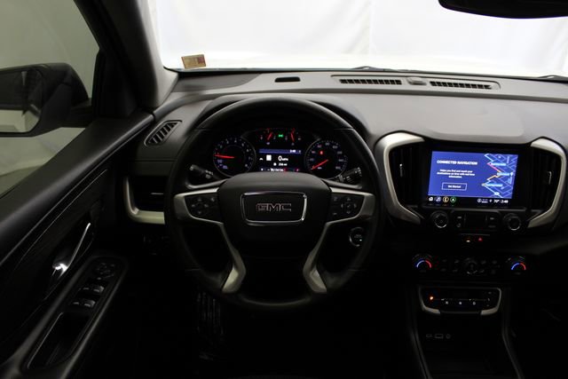 Used 2022 GMC Terrain SLE w/ Driver Convenience Package FWD image 24