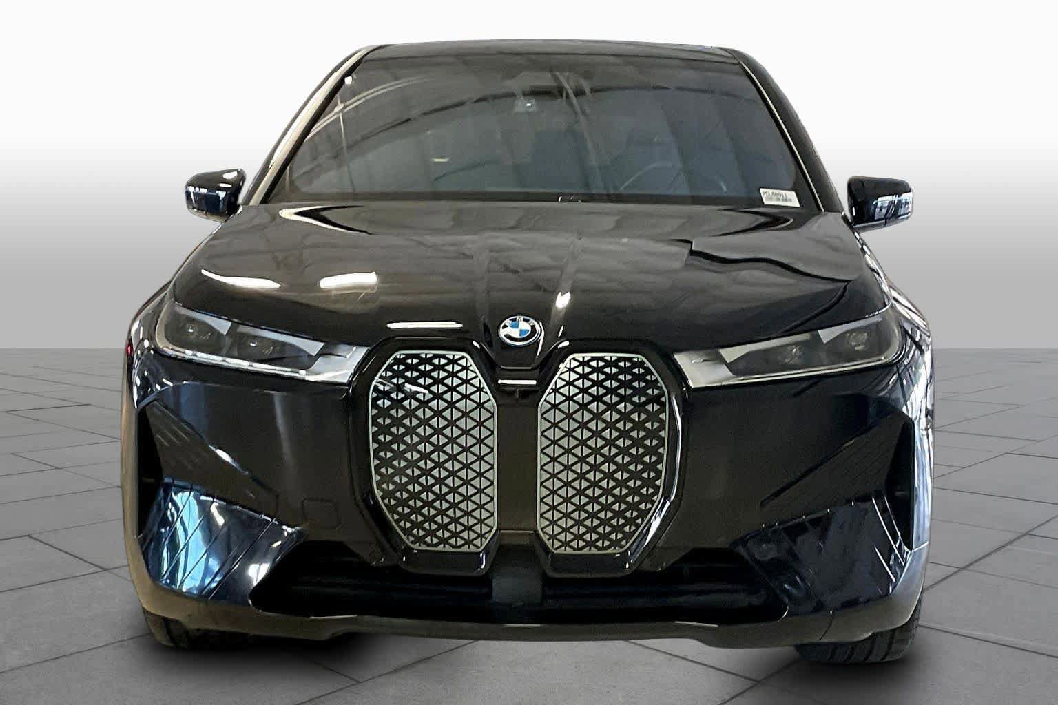 Certified 2023 BMW iX xDrive50 w/ Ultimate Package 2 image 3