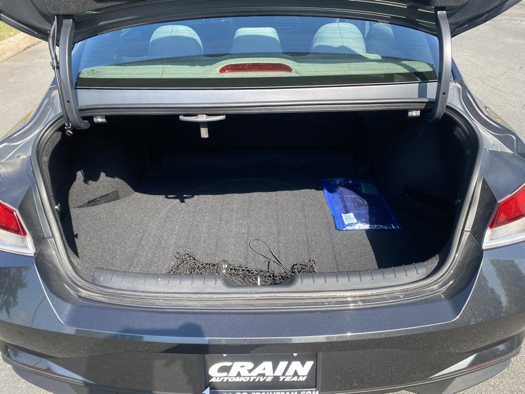 Used 2023 Hyundai Elantra SEL w/ Preferred Accessory Package image 9