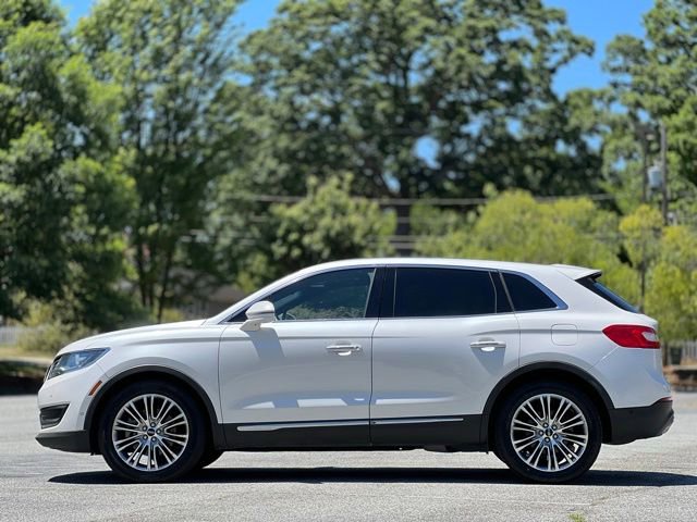 Used 2016 Lincoln MKX Reserve w/ Technology Package FWD image 8