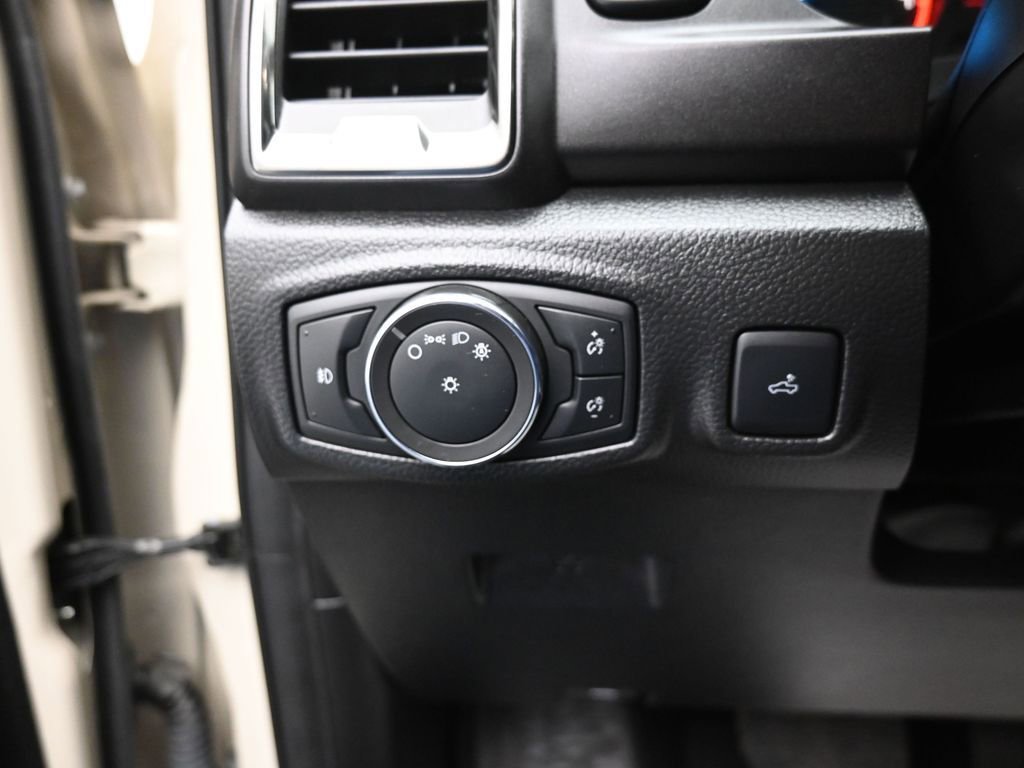 Certified 2022 Ford Ranger XLT w/ Equipment Group 301A Mid image 12
