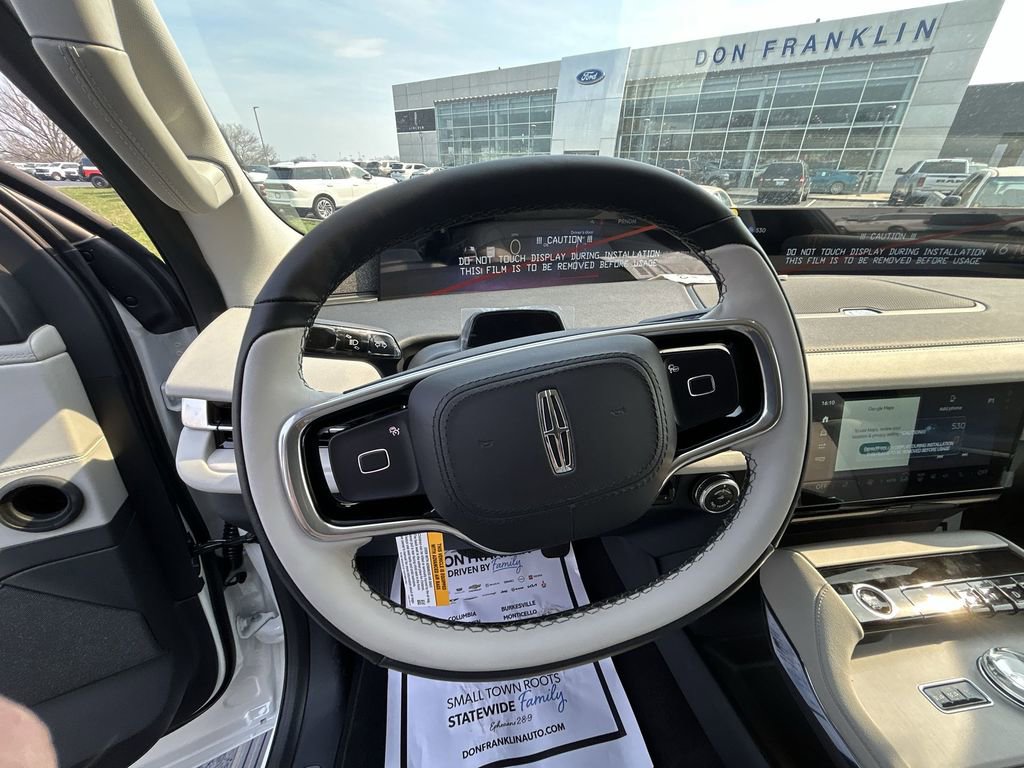 New 2026 Lincoln Navigator L Reserve AWD/4WD image 20