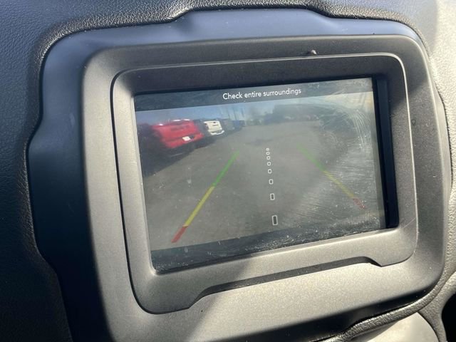 Used 2019 Jeep Renegade Latitude image 28