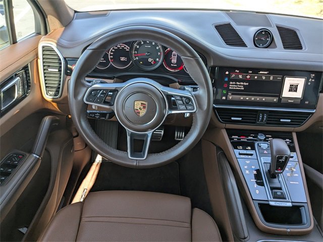 Used 2022 Porsche Cayenne S image 18