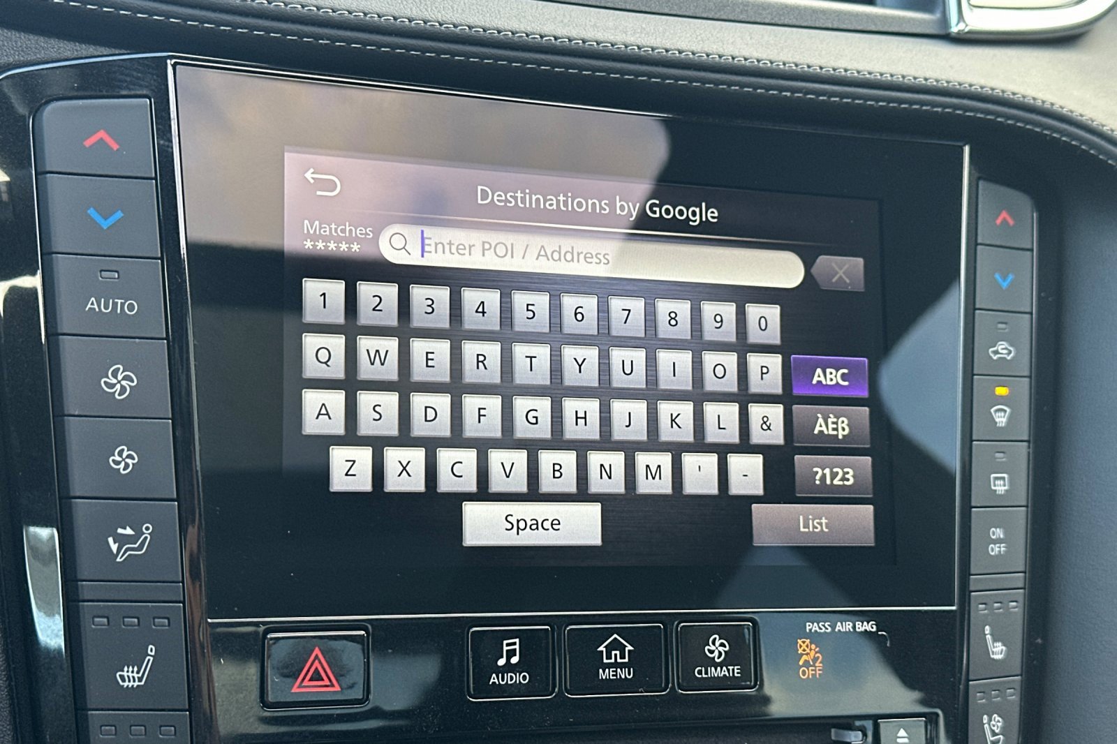 New 2025 INFINITI QX50 Sport image 22