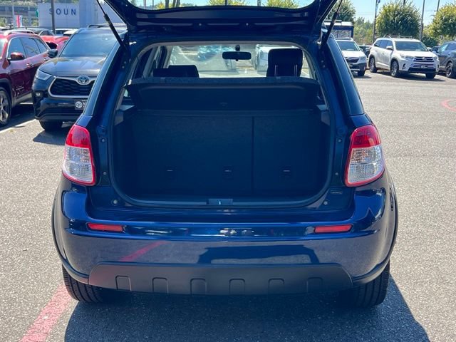 Used 2008 Suzuki SX4 Hatchback FWD image 12
