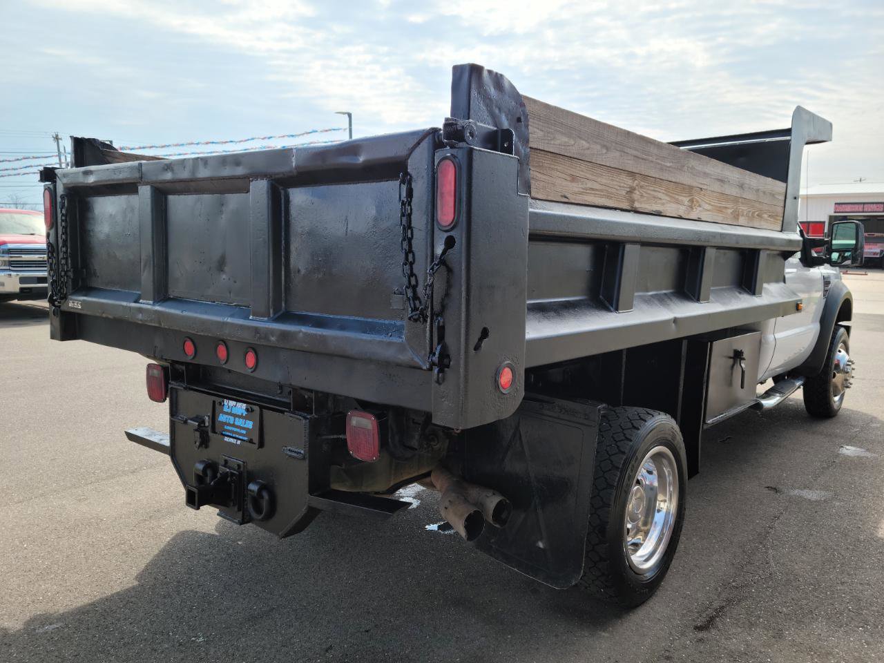 Used 2008 Ford F550 4x4 Regular Cab Super Duty image 4
