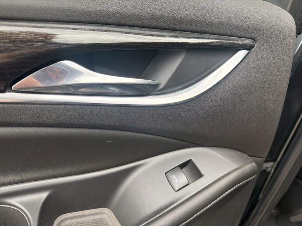 Used 2021 Buick Enclave Avenir w/ Avenir Technology Package image 25