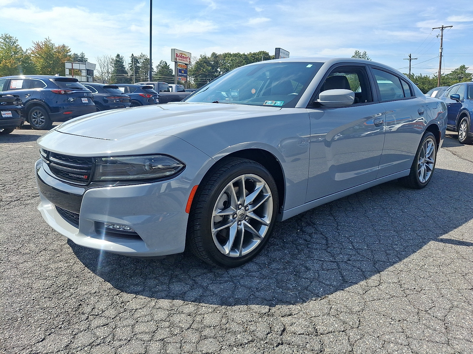 Used 2022 Dodge Charger SXT w/ Plus Group AWD/4WD image 3