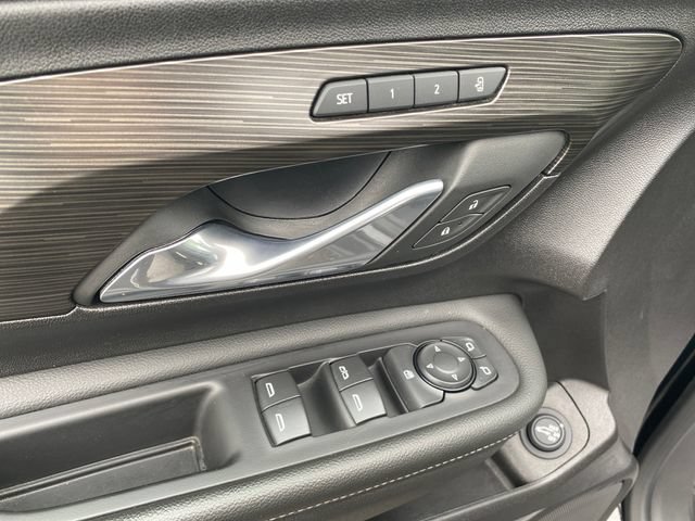 Certified 2024 GMC Terrain SLT AWD/4WD image 18