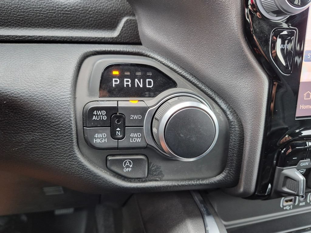 Used 2025 RAM 1500 Big Horn AWD/4WD image 19