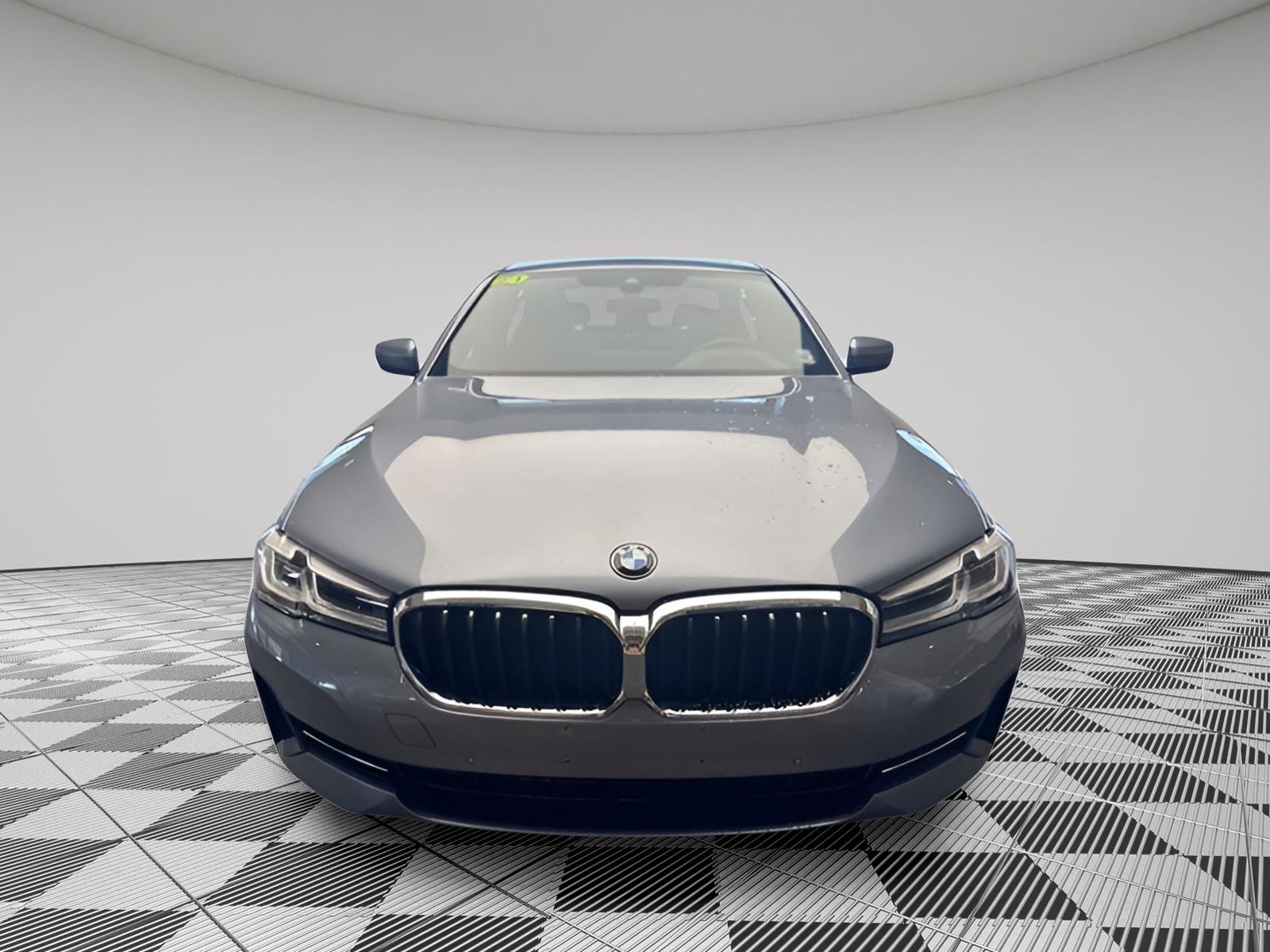 Used 2021 BMW 530i xDrive 530i xDrive w/ Premium Package image 3