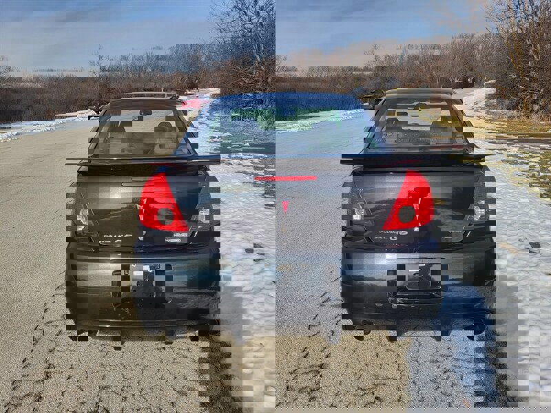 Used 2009 Pontiac G6 GXP w/ Sun And Sound Plus Package image 8