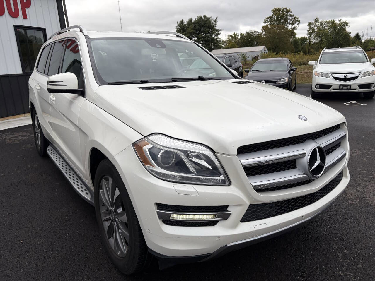 Used 2014 Mercedes-Benz GL 450 4MATIC image 4