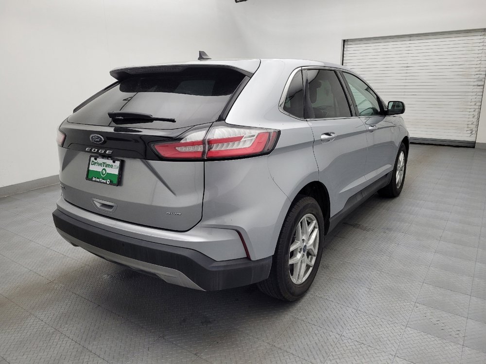 Used 2022 Ford Edge SEL AWD/4WD image 9