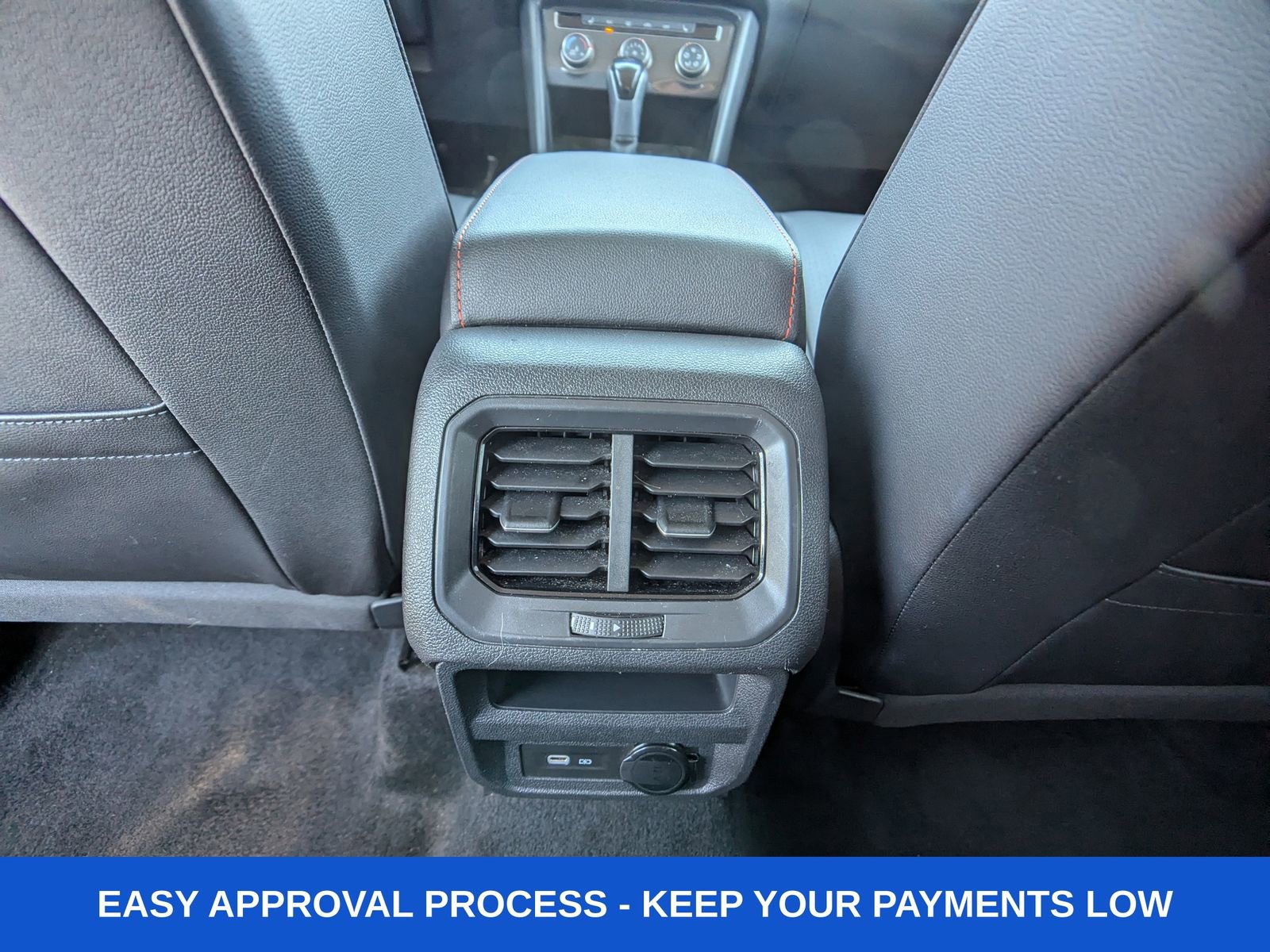 Used 2024 Volkswagen Tiguan Wolfsburg Edition image 18