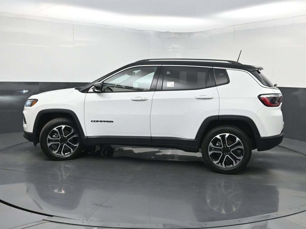 Used 2022 Jeep Compass Limited AWD/4WD image 42