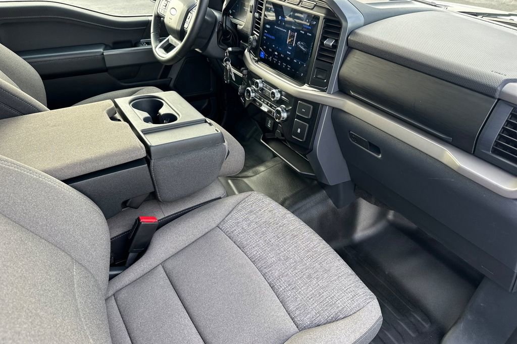 Used 2024 Ford F150 XLT w/ Tow/Haul Package image 14