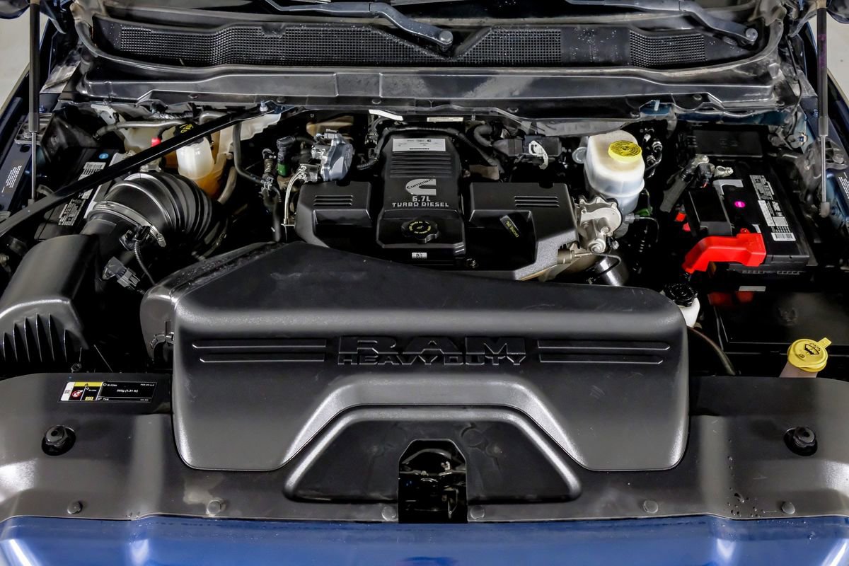 Used 2020 RAM 2500 Big Horn w/ Night Edition AWD/4WD image 49