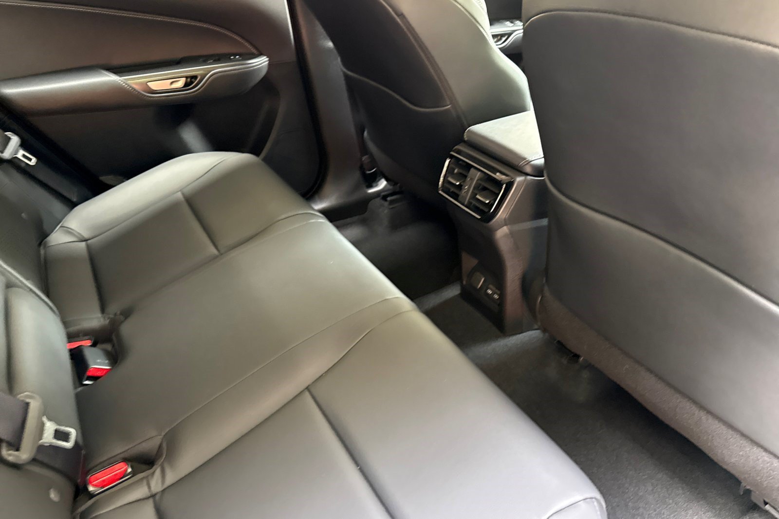 Certified 2025 Lexus NX 350h AWD w/ Accessory Package (A2) image 29
