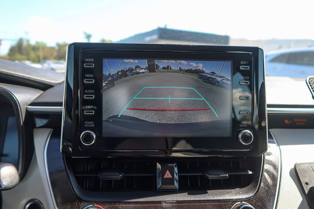 Used 2020 Toyota Corolla LE w/ LE Premium Package image 35