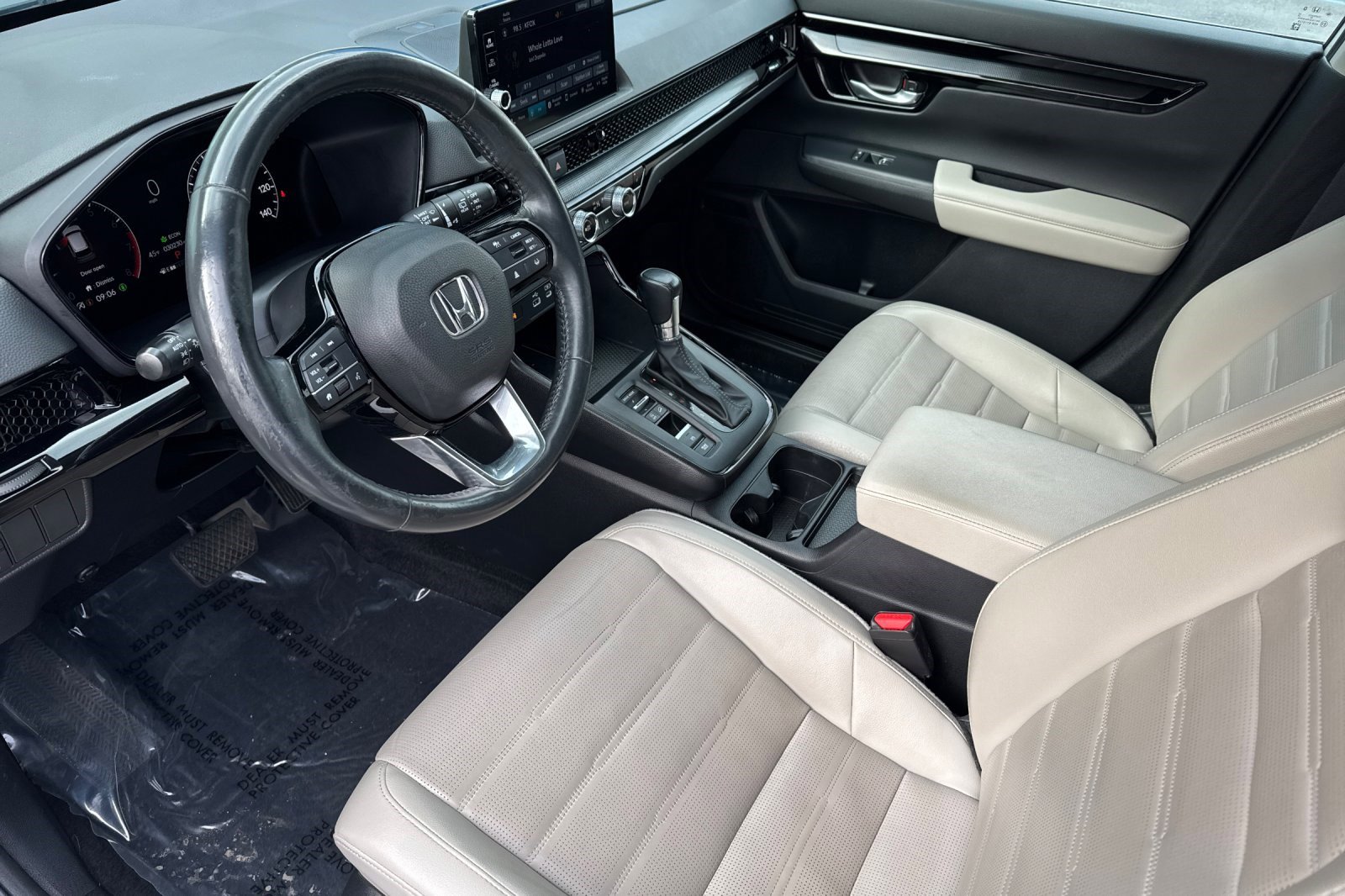 Used 2023 Honda CR-V EX-L image 4