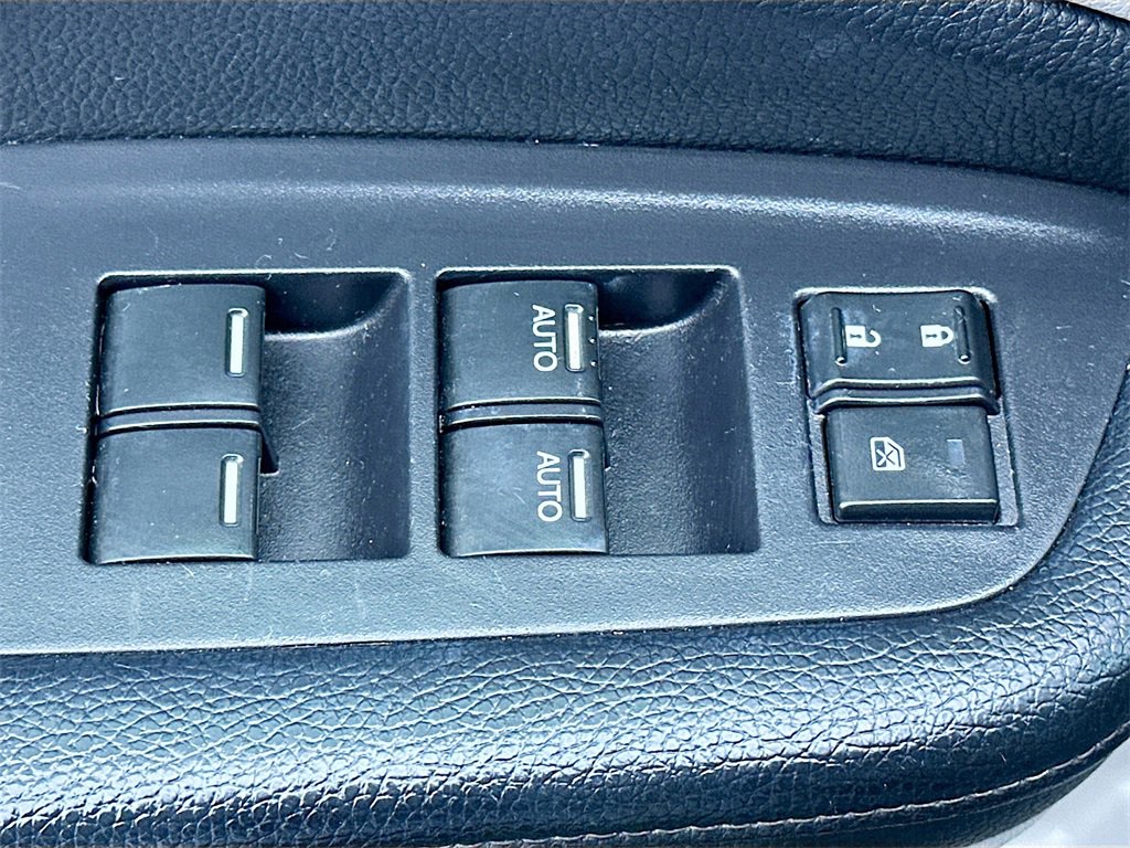 Used 2019 Honda Pilot Touring image 18