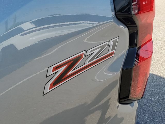 Certified 2023 Chevrolet Colorado Z71 w/ Z71 Convenience Package 2 AWD/4WD image 38