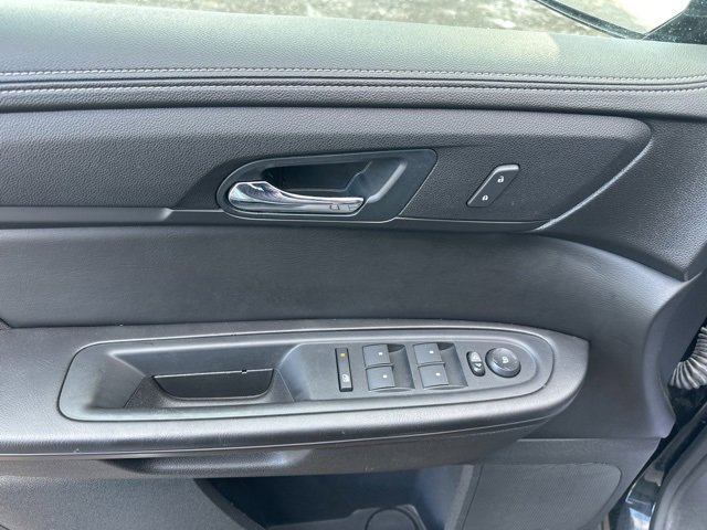 Used 2016 Chevrolet Traverse LT w/ Style and Technology Package image 15