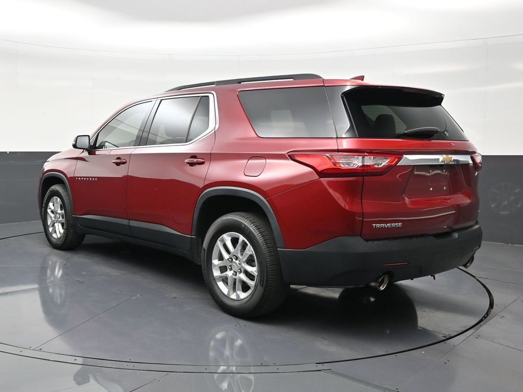 Used 2021 Chevrolet Traverse LT FWD image 3
