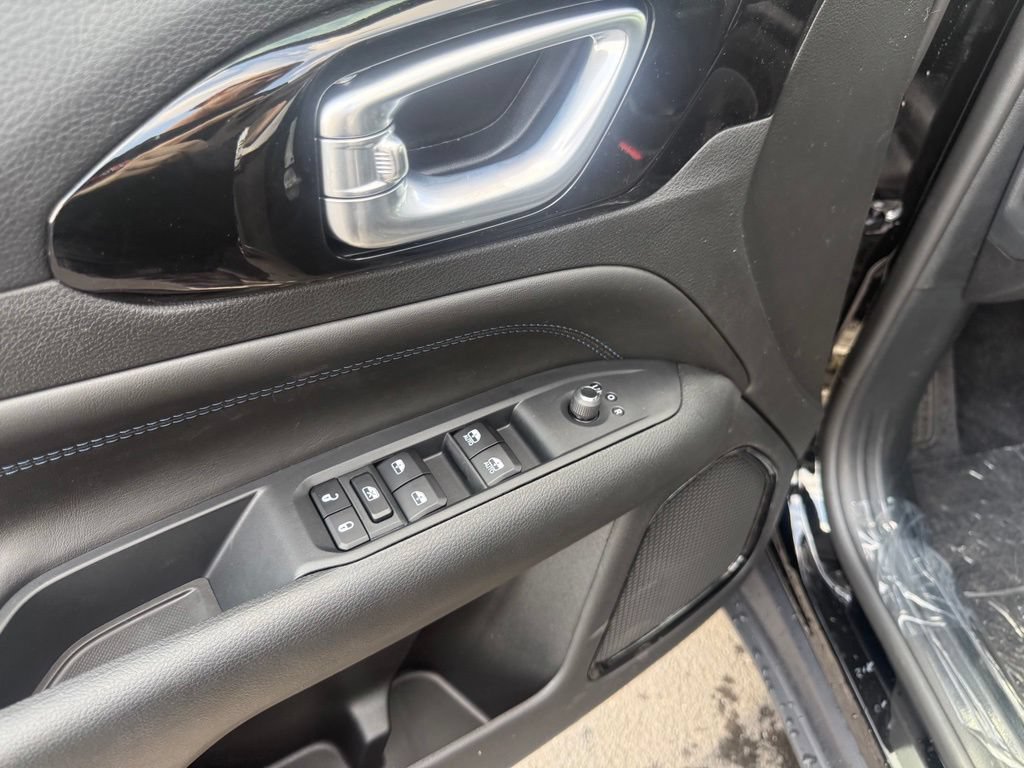 New 2026 Jeep Compass Latitude AWD/4WD image 11