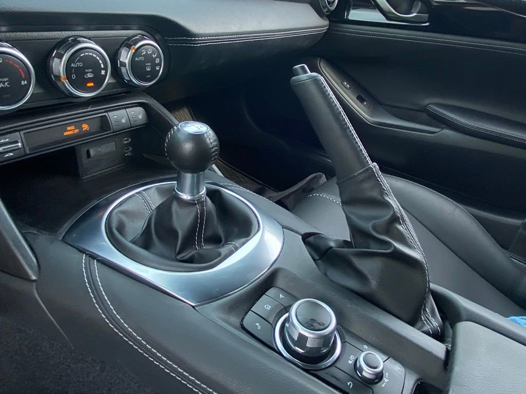 Used 2024 MAZDA MX-5 Miata RF Grand Touring w/ Weather Package RWD image 23