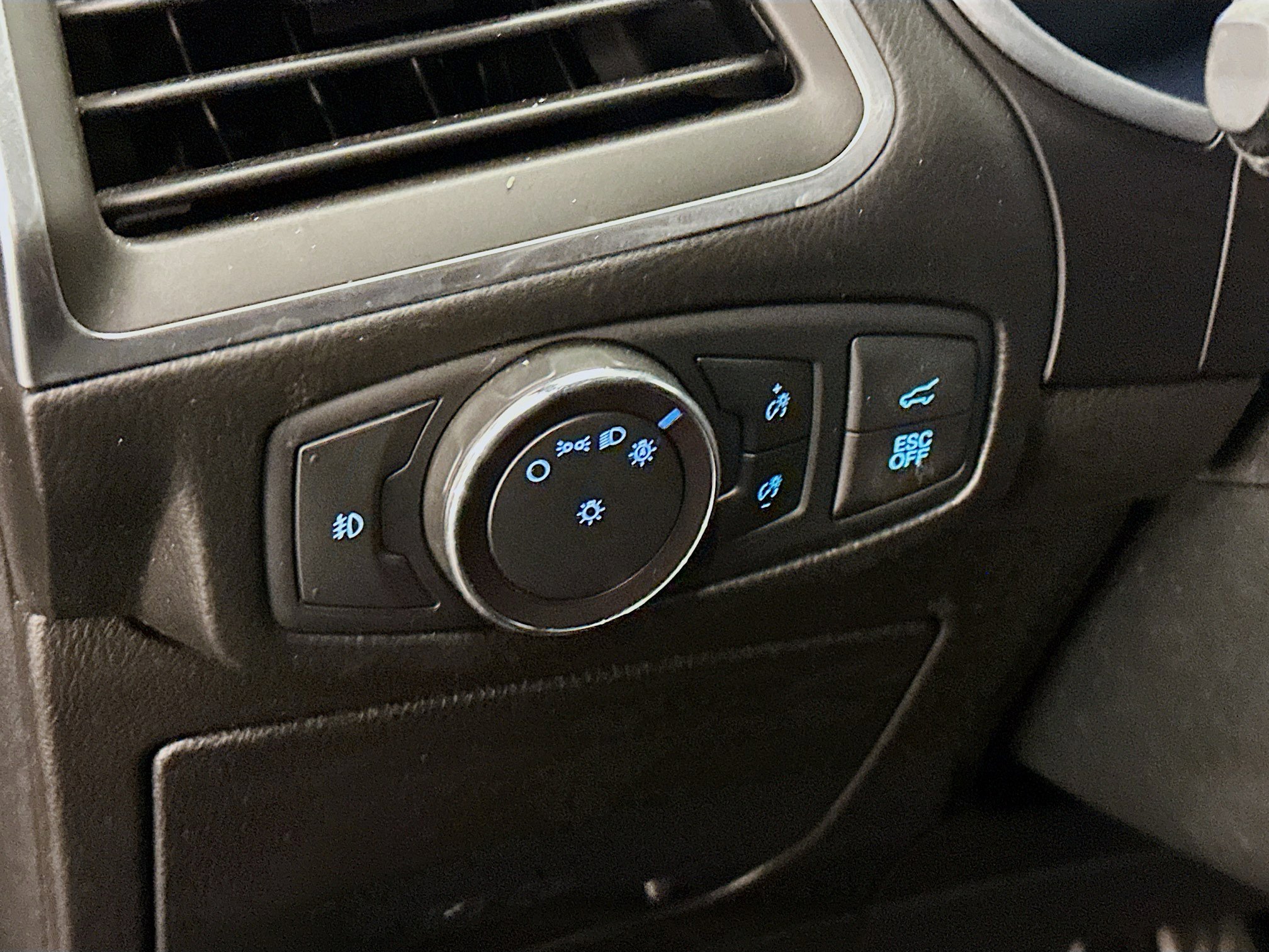 Used 2020 Ford Edge ST w/ Equipment Group 401A image 17