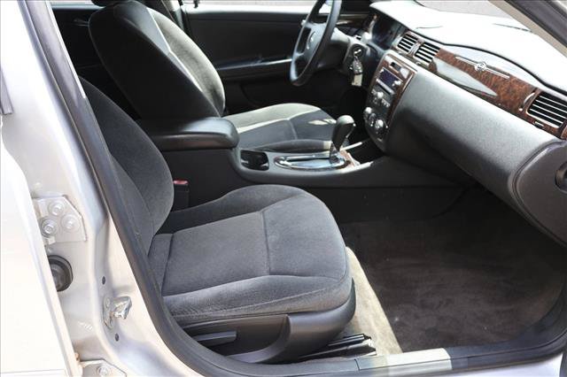 Used 2014 Chevrolet Impala Limited LS FWD image 26