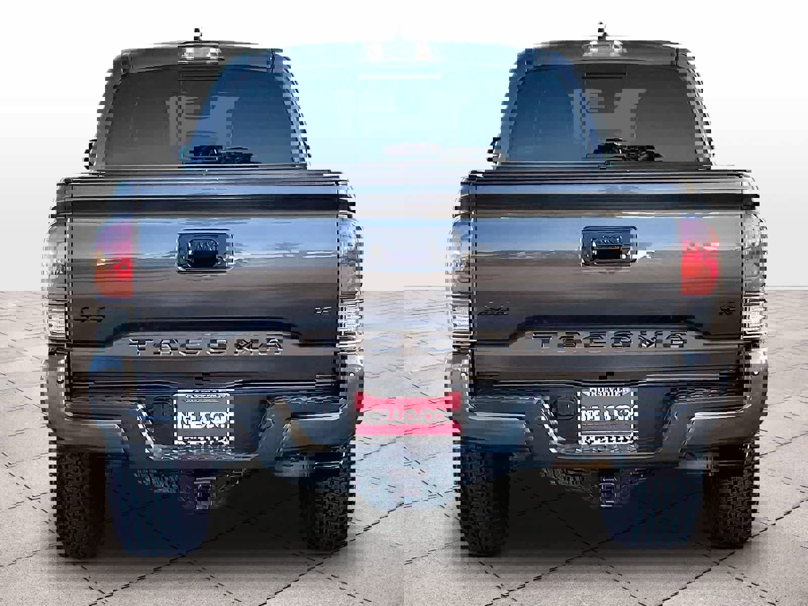 Used 2021 Toyota Tacoma Limited w/ Nightshade Package image 7