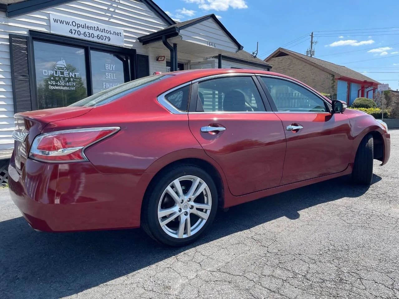 Used 2015 Nissan Altima 3.5 SL FWD image 10