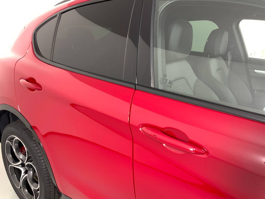 New 2026 Alfa Romeo Stelvio Sprint AWD/4WD image 15