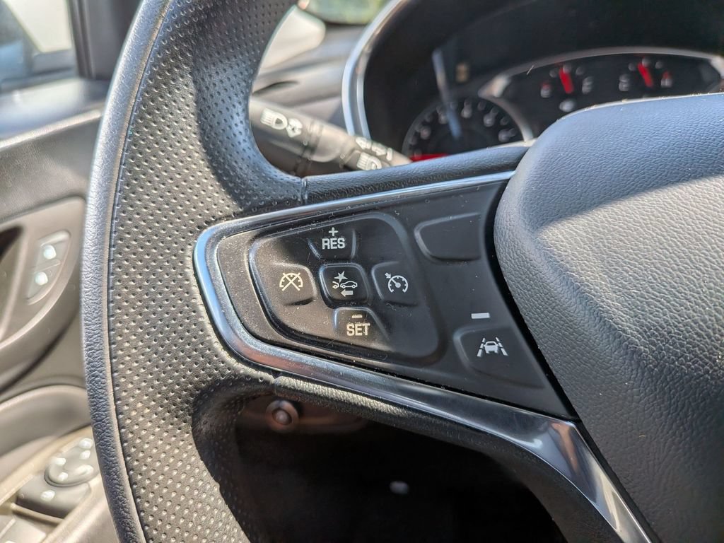 Used 2023 Chevrolet Equinox LT w/ LPO, Floor Liner Package AWD/4WD image 19