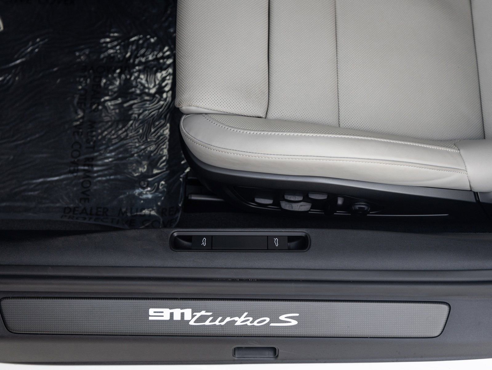 Certified 2024 Porsche 911 Turbo S image 23