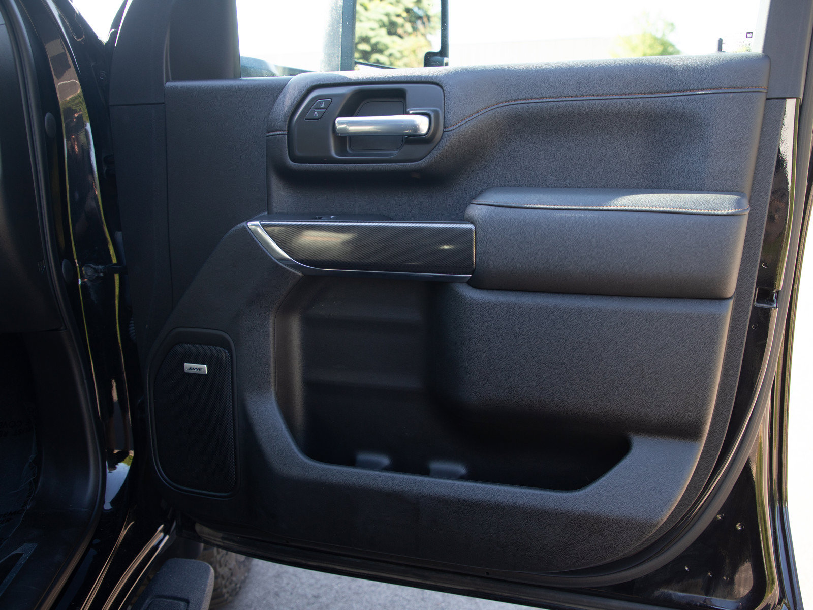 Used 2021 GMC Sierra 3500 AT4 w/ AT4 Premium Plus Package AWD/4WD image 12
