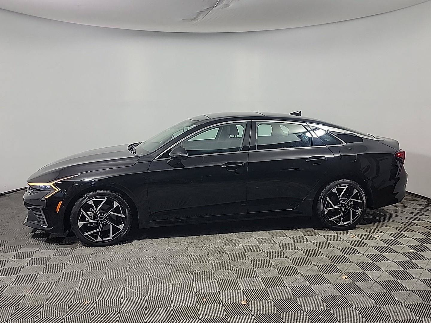 Certified 2025 Kia K5 EX FWD image 10